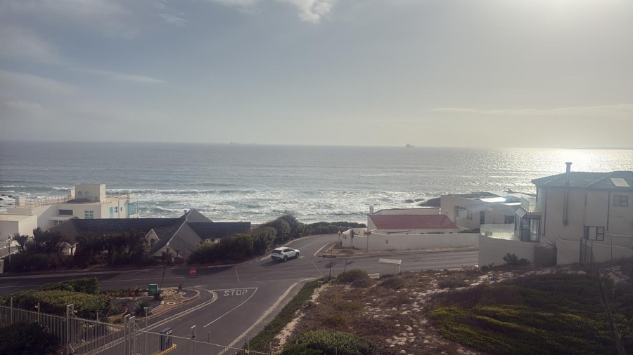 To Let 1 Bedroom Property for Rent in Bloubergstrand Western Cape